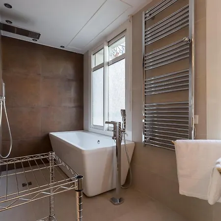 Maison D'hotes Anthinea * Nice
